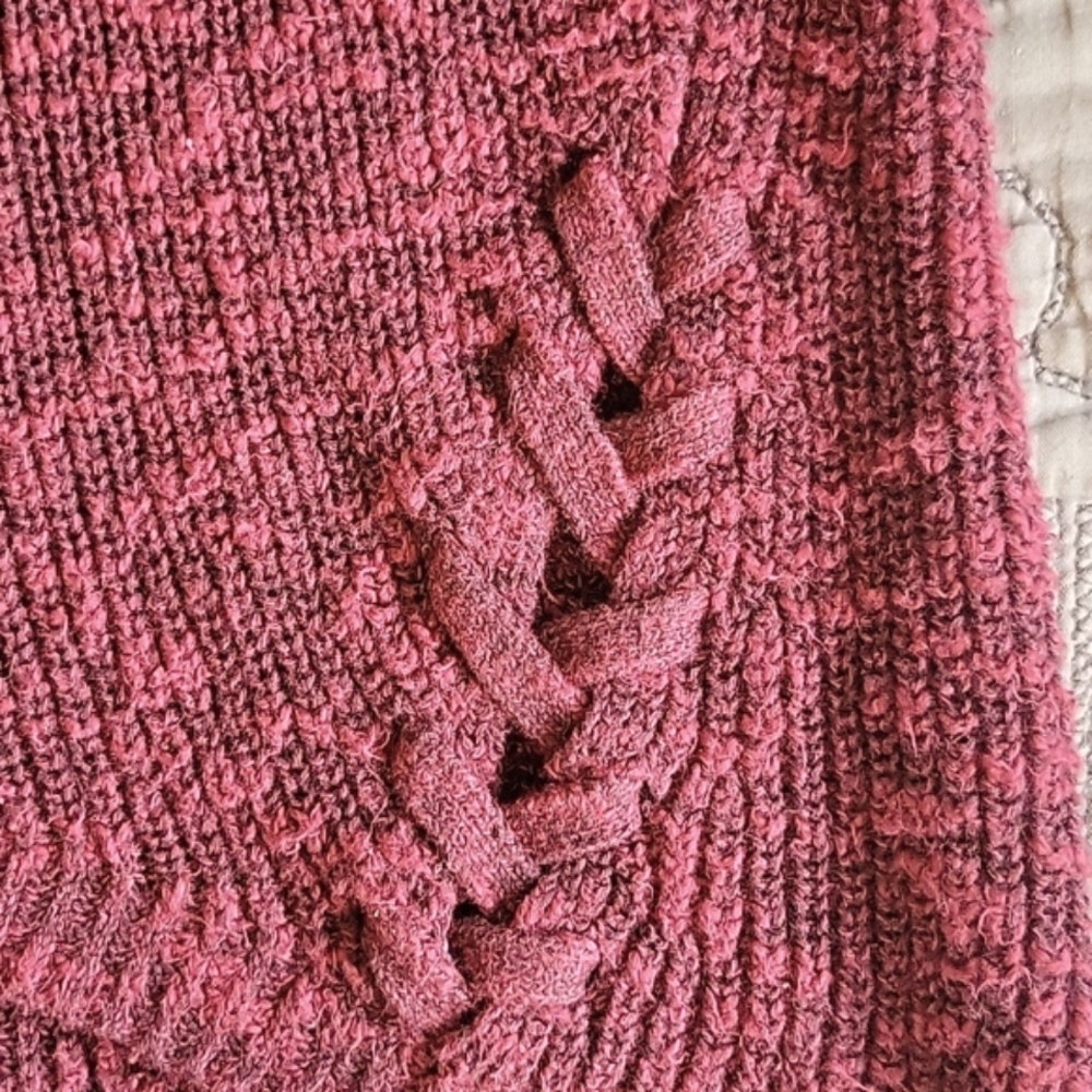 Express Oversized Knit Sweater - Picture 5 of 6